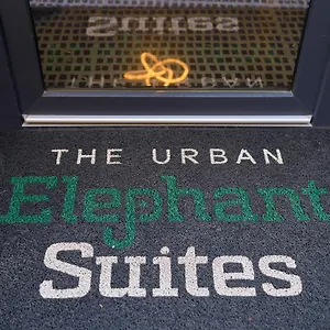 Urban Elephant Ξενοδοχείο με διαμερίσματα